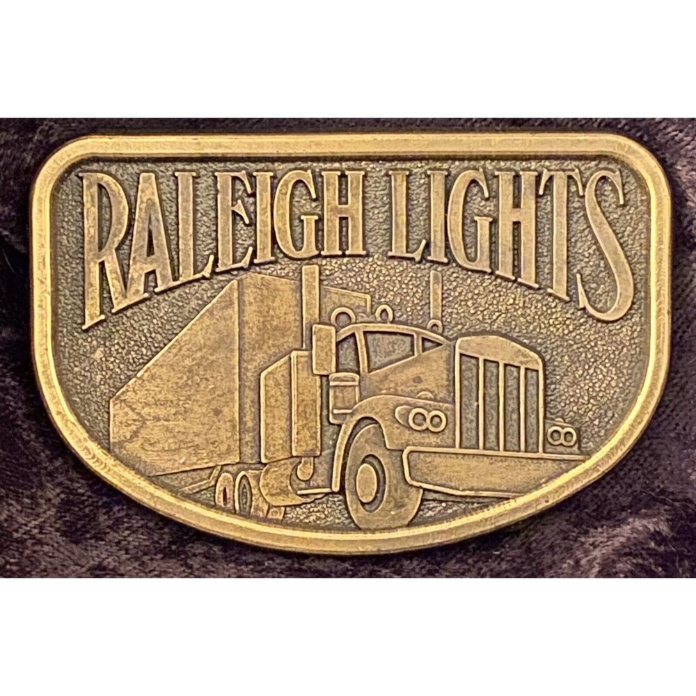 Raleigh Lights Cigarettes Tobacco Semi Truck Trucking 1970's Vintage Belt Buckle